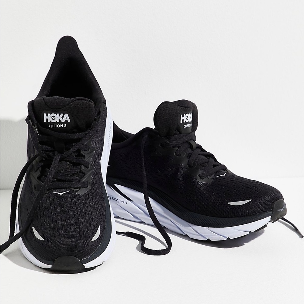New Clifton 8 Hoka Sneakers